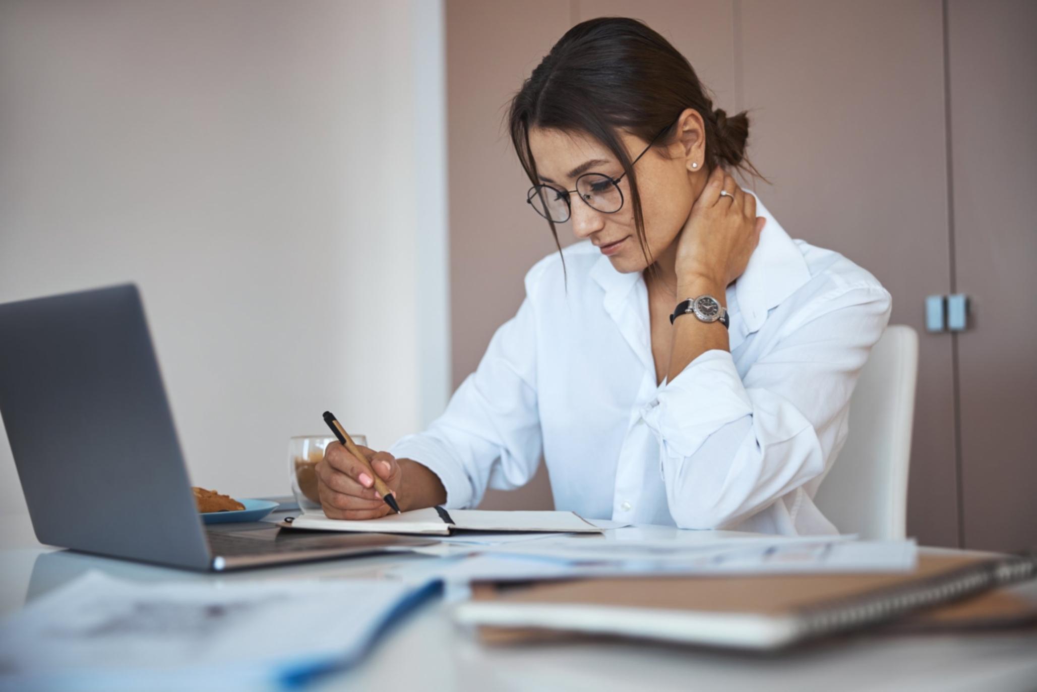 Концентрация на дыхании или сканирование тела при медитации